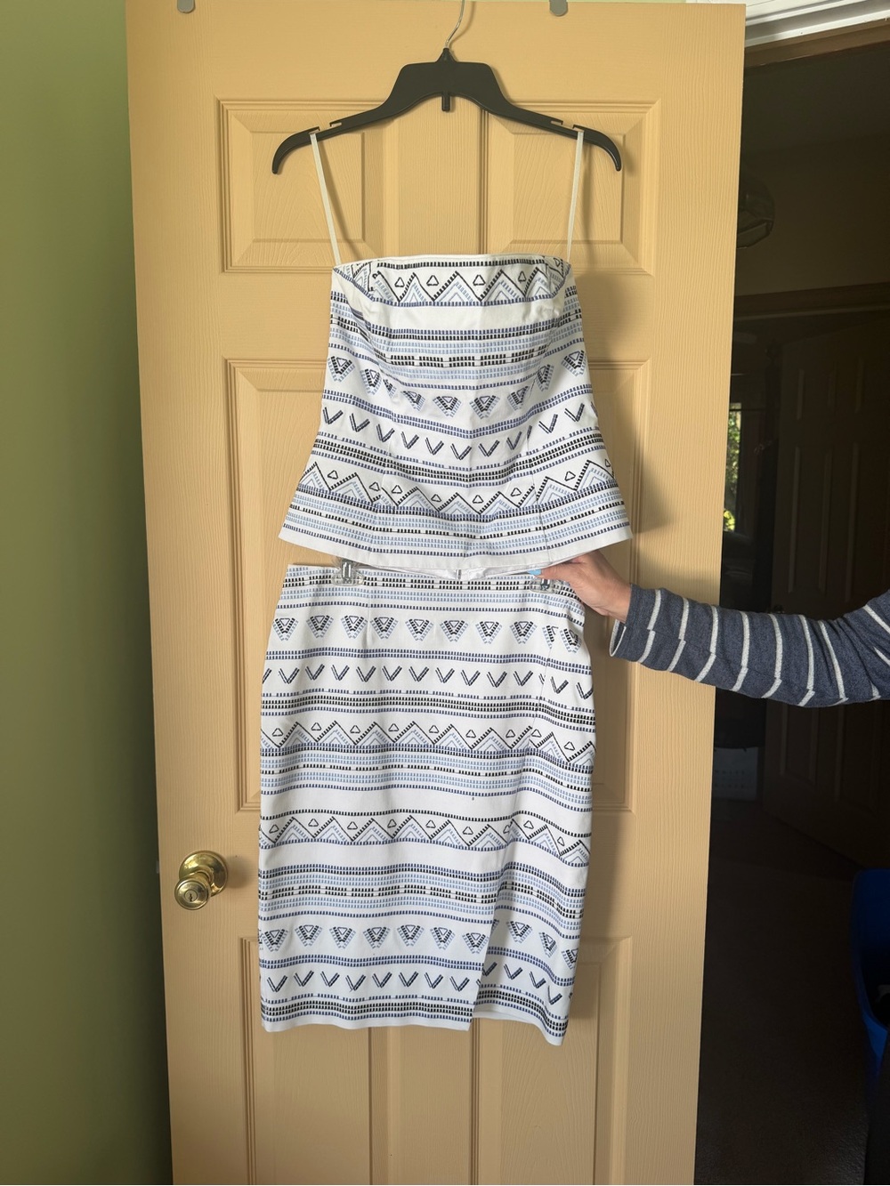 WHBM Aztec-Print geometric pencil skirt and Bustier top, Size 8
